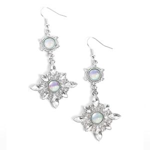 Summer DAZE Green Earrings. Fashion Fix Item No Longer Available